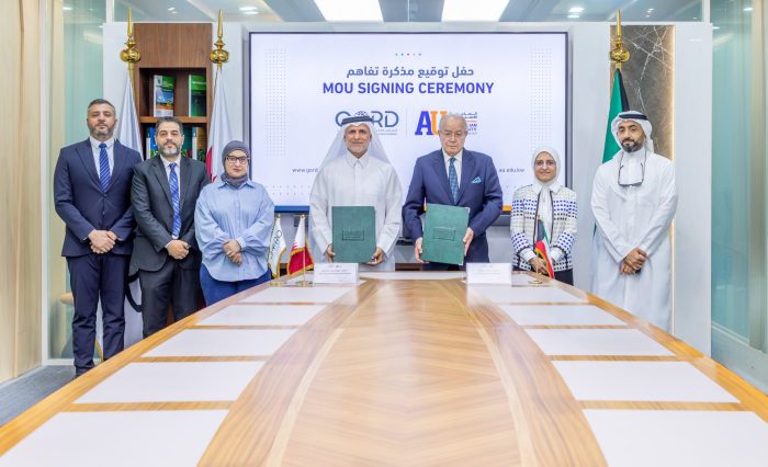 AU President Prof. Isam Zabalawi and GORD Founding Chairman Dr. Yousef Al Horr at the cooperation agreement signing ceremony in Doha, Qatar.