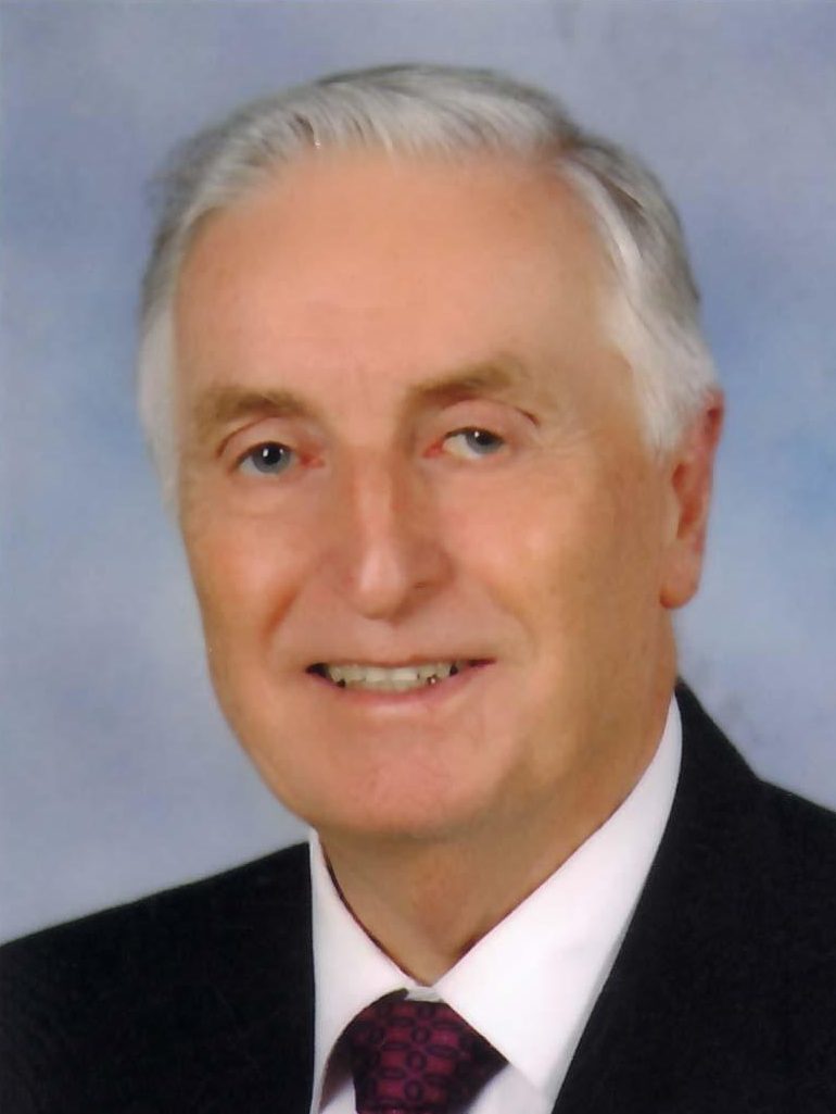 Dr. Usameh Fadhil Jamali